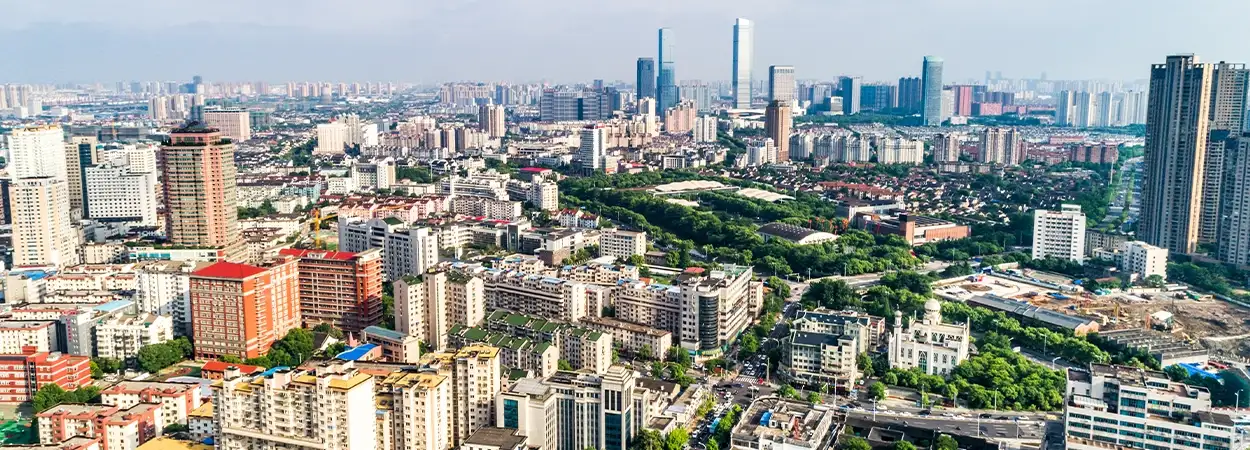 Puraniks Elyra Thane West